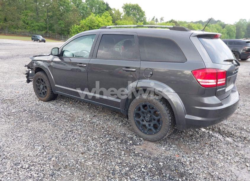 Photo 3 of 2017 Dodge Journey SE (VIN 3C4PDCAB5HT608115)