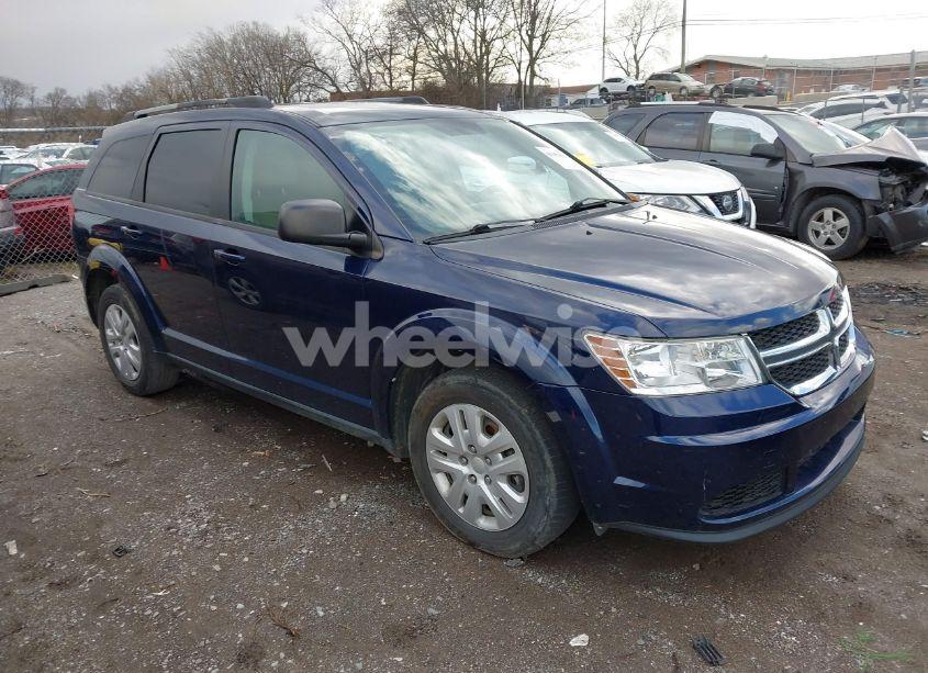 2017 Dodge Journey SE (VIN 3C4PDCAB5HT633404) main photo