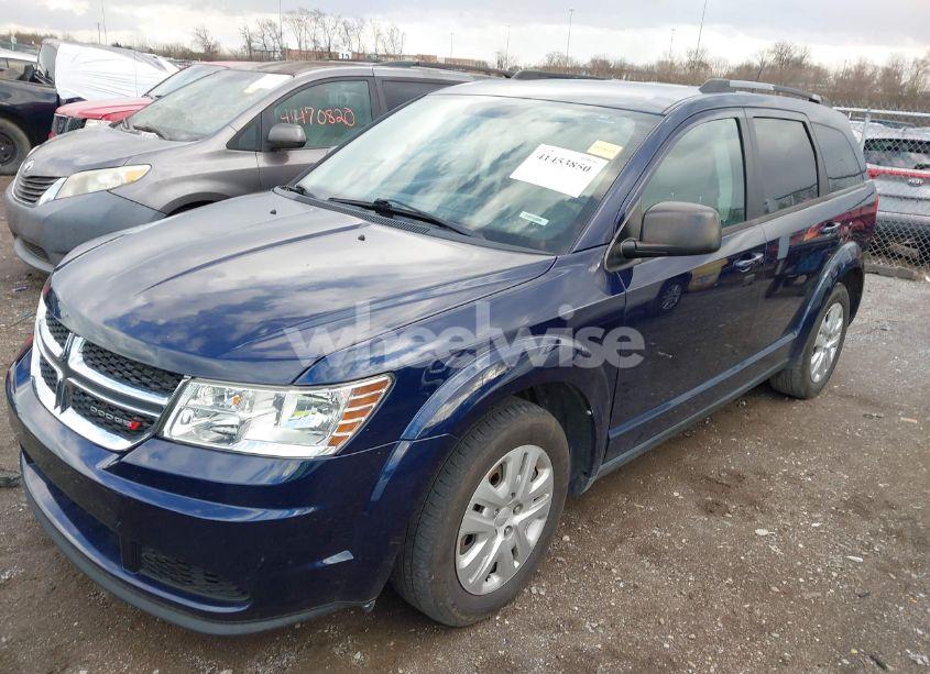 Photo 2 of 2017 Dodge Journey SE (VIN 3C4PDCAB5HT633404)