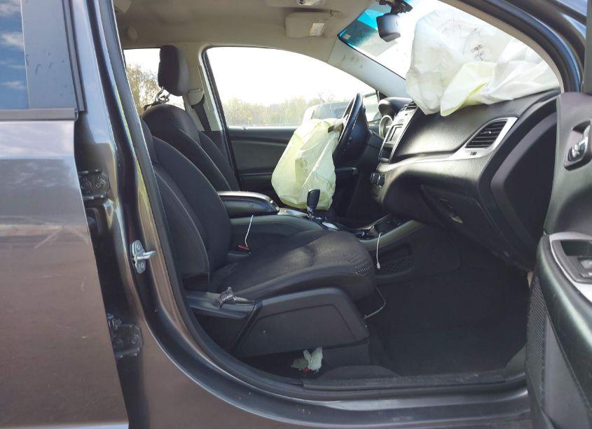 Photo 5 of 2017 Dodge Journey SE (VIN 3C4PDCAB5HT694672)