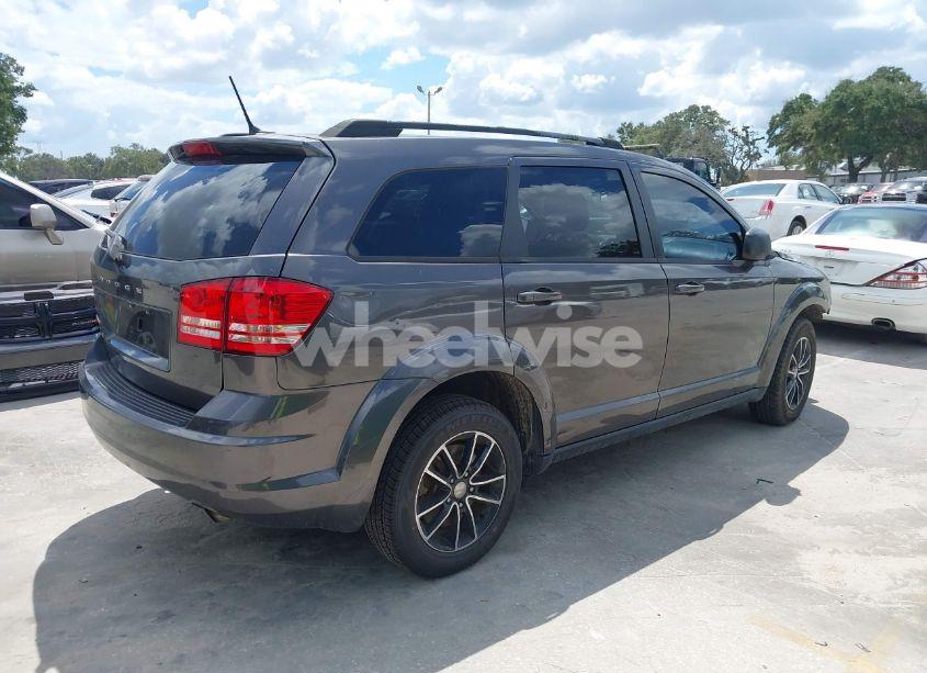 Photo 4 of 2017 Dodge Journey SE (VIN 3C4PDCAB5HT708103)