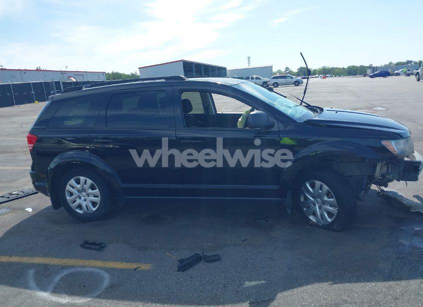 Photo 14 of 2018 Dodge Journey SE (VIN 3C4PDCAB5JT217004)