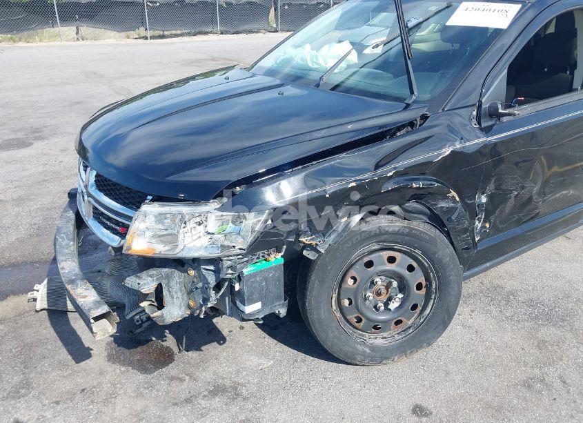 Photo 6 of 2018 Dodge Journey SE (VIN 3C4PDCAB5JT217004)