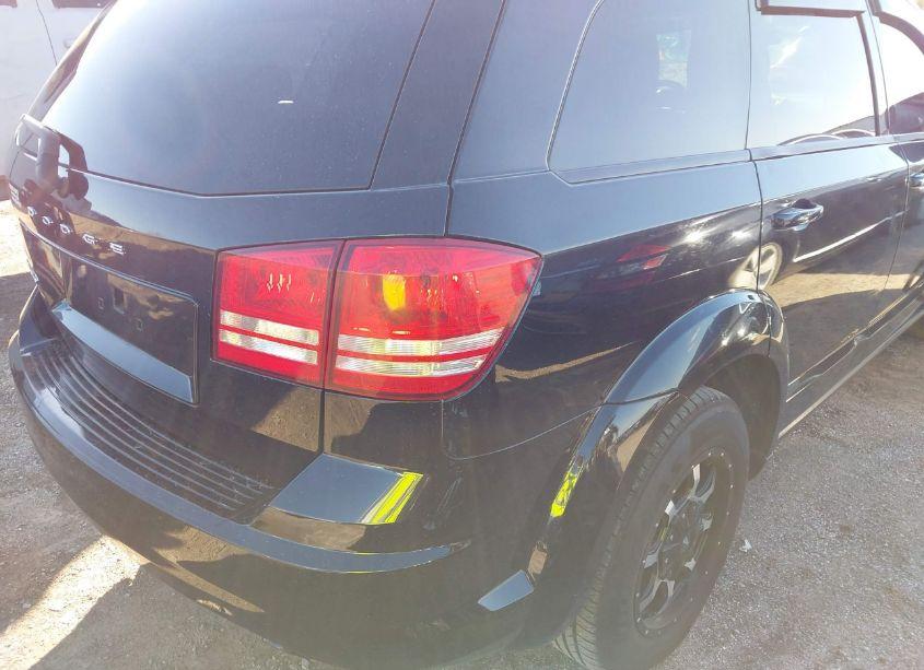 Photo 4 of 2018 Dodge Journey SE (VIN 3C4PDCAB5JT302182)