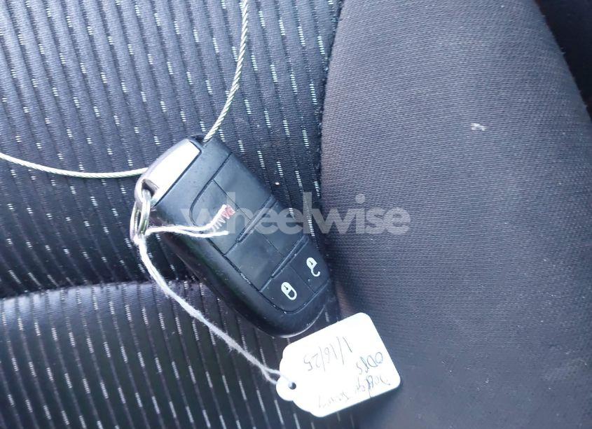 Photo 11 of 2018 Dodge Journey SE (VIN 3C4PDCAB5JT302473)