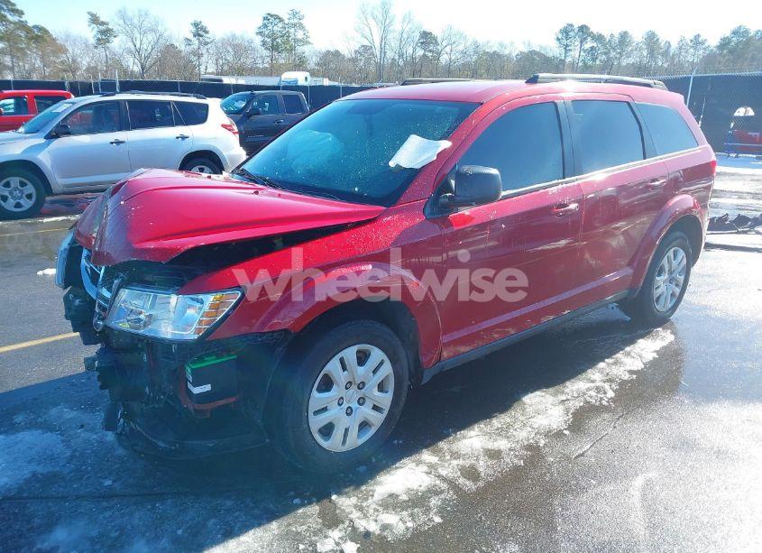 Photo 2 of 2018 Dodge Journey SE (VIN 3C4PDCAB5JT302473)