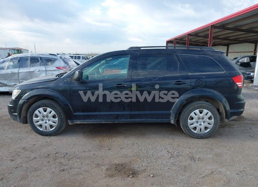 Photo 15 of 2018 Dodge Journey SE (VIN 3C4PDCAB5JT344562)