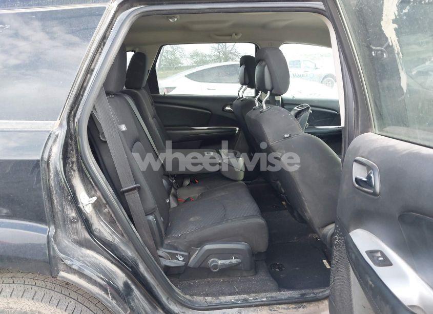 Photo 8 of 2018 Dodge Journey SE (VIN 3C4PDCAB5JT344562)