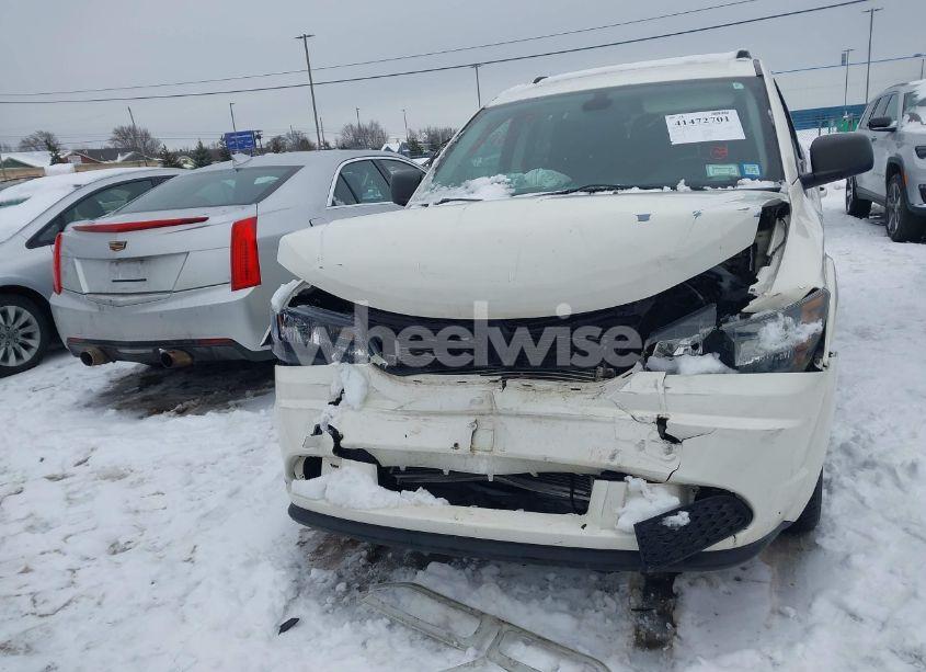 Photo 12 of 2018 Dodge Journey SE (VIN 3C4PDCAB5JT385130)