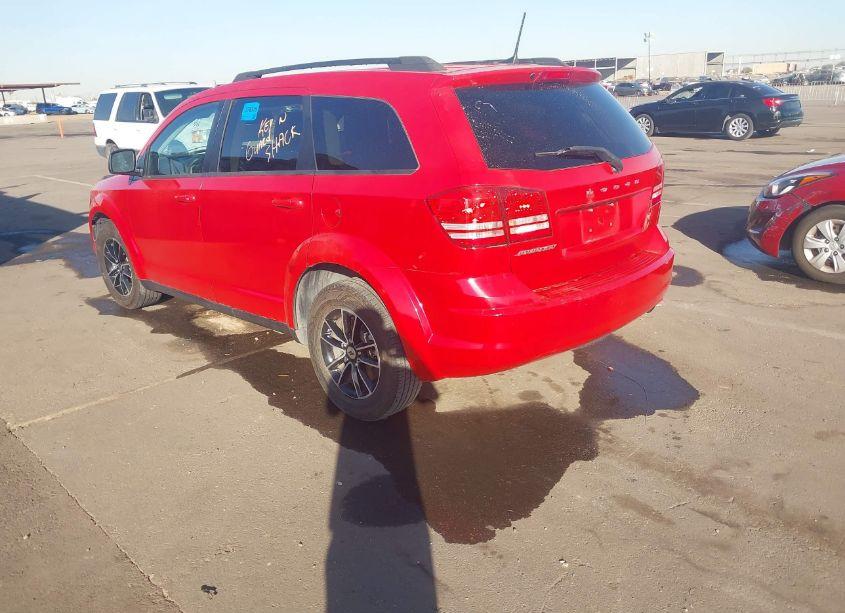Photo 3 of 2018 Dodge Journey SE (VIN 3C4PDCAB5JT497863)