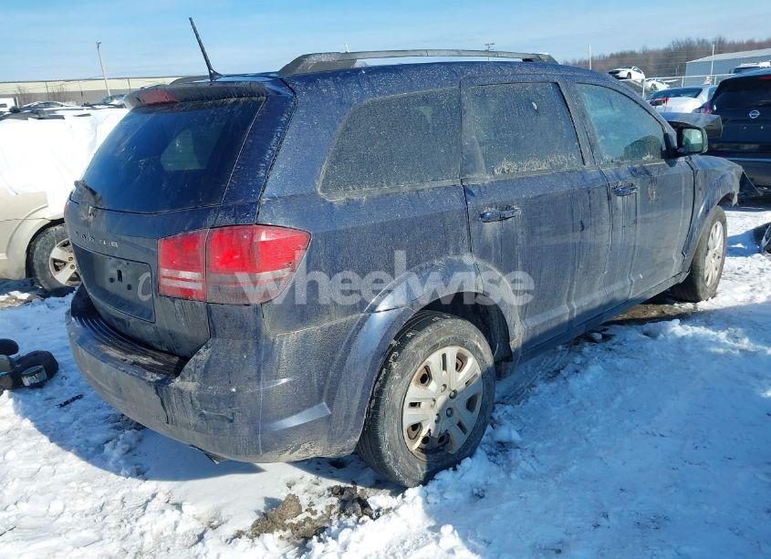 Photo 4 of 2018 Dodge Journey SE (VIN 3C4PDCAB5JT510207)