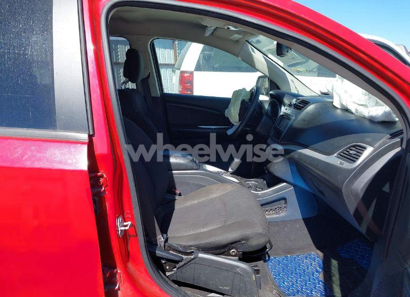 Photo 5 of 2020 Dodge Journey SE VALUE (VIN 3C4PDCAB5LT259367)