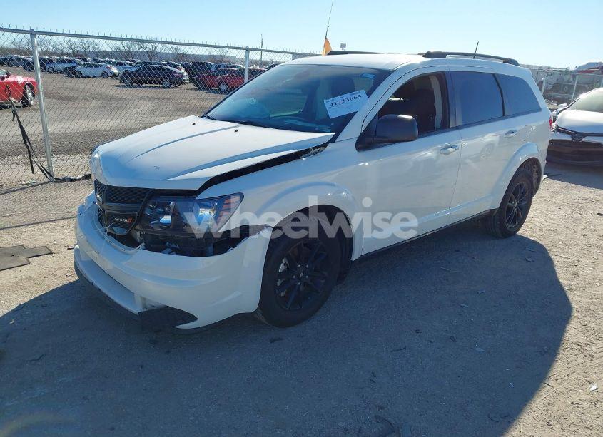 Photo 2 of 2020 Dodge Journey SE VALUE (VIN 3C4PDCAB5LT264407)