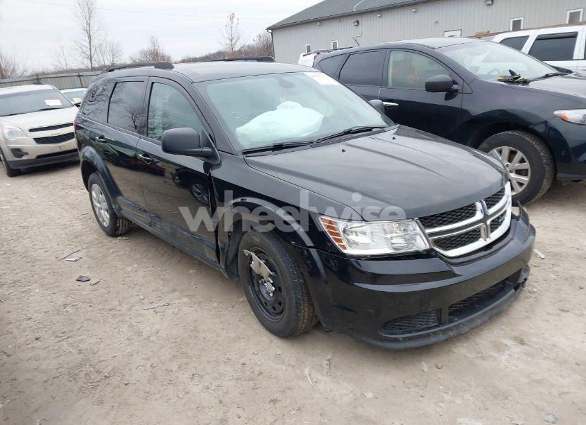 2020 Dodge Journey SE VALUE (VIN 3C4PDCAB5LT280834) main photo