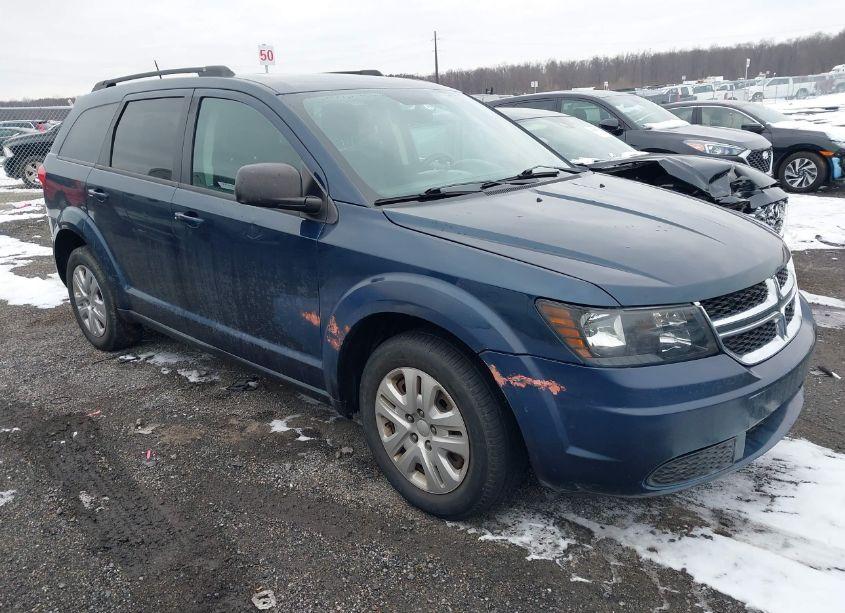 2015 Dodge Journey SE (VIN 3C4PDCAB6FT614468) main photo