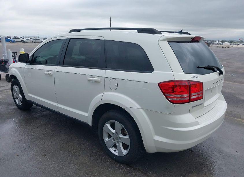 Photo 3 of 2016 Dodge Journey SE (VIN 3C4PDCAB6GT101366)