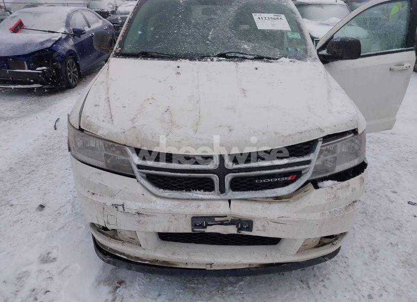 Photo 10 of 2016 Dodge Journey SE (VIN 3C4PDCAB6GT147389)