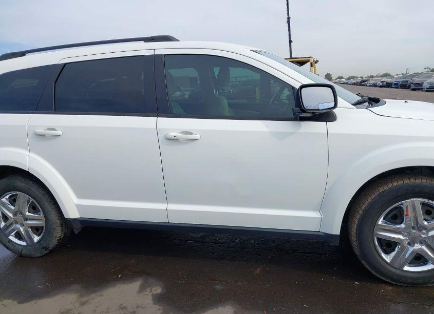 Photo 13 of 2016 Dodge Journey SE (VIN 3C4PDCAB6GT158456)