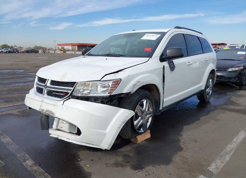 Photo 2 of 2016 Dodge Journey SE (VIN 3C4PDCAB6GT158456)