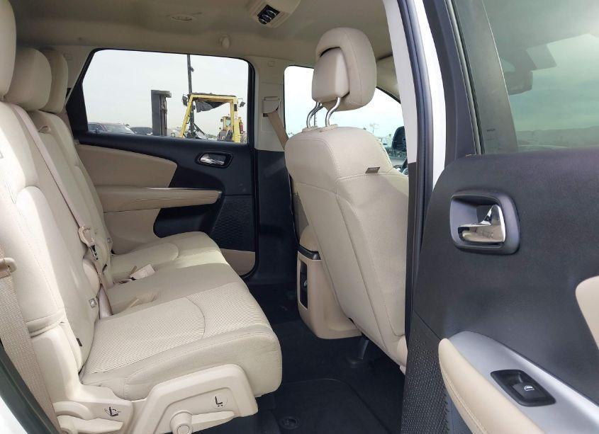 Photo 8 of 2016 Dodge Journey SE (VIN 3C4PDCAB6GT158456)