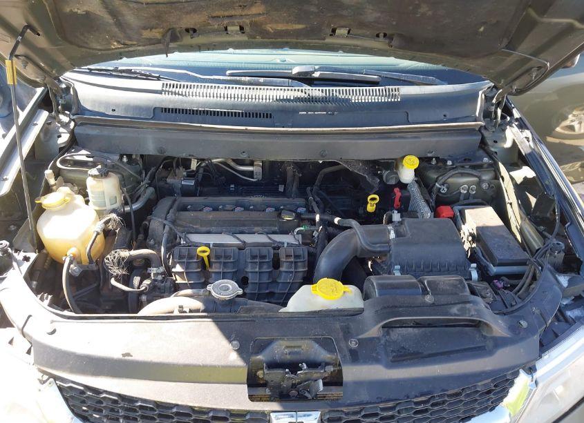 Photo 10 of 2016 Dodge Journey SE (VIN 3C4PDCAB6GT166542)