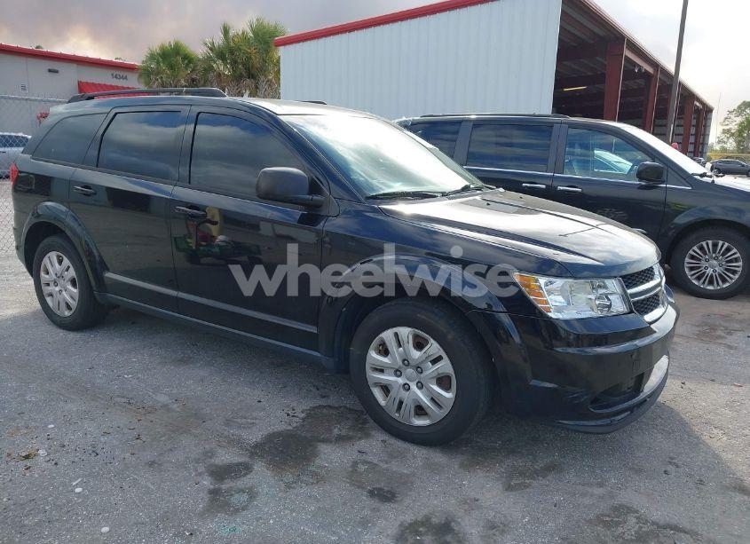 2016 Dodge Journey SE (VIN 3C4PDCAB6GT235603) main photo