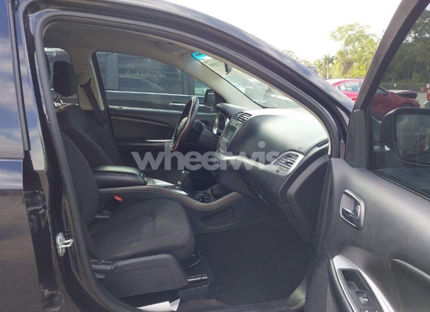 Photo 5 of 2016 Dodge Journey SE (VIN 3C4PDCAB6GT235603)