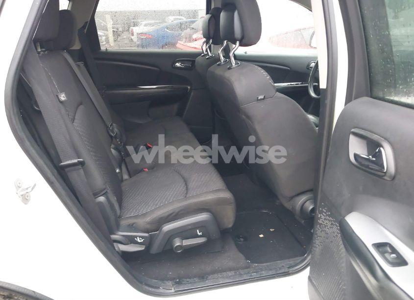 Photo 8 of 2016 Dodge Journey SE (VIN 3C4PDCAB6GT250263)