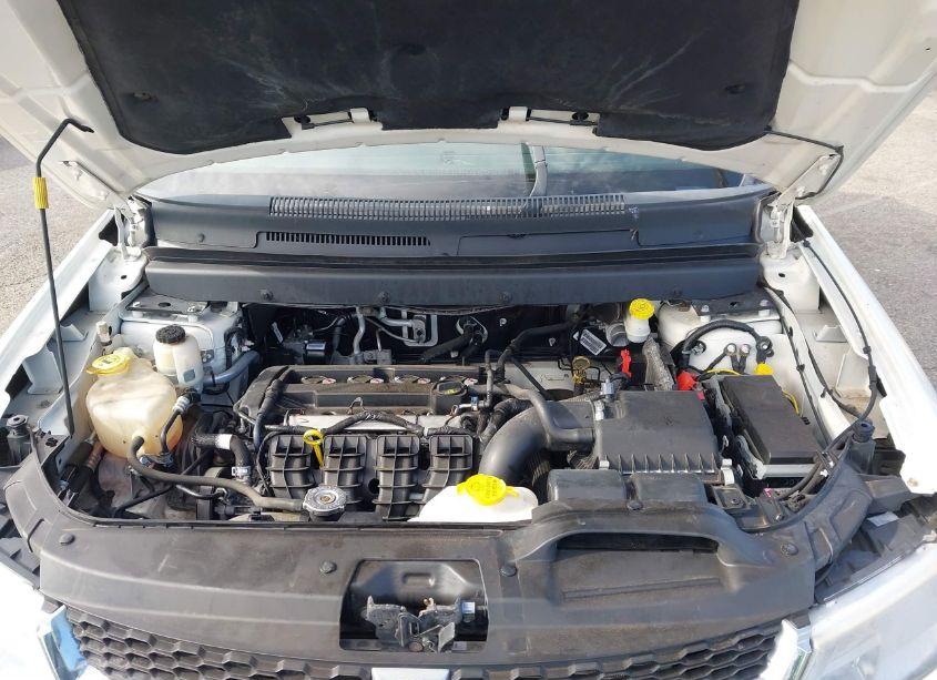 Photo 10 of 2017 Dodge Journey SE (VIN 3C4PDCAB6HT520125)