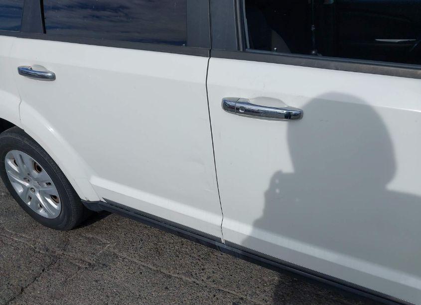 Photo 6 of 2017 Dodge Journey SE (VIN 3C4PDCAB6HT520125)