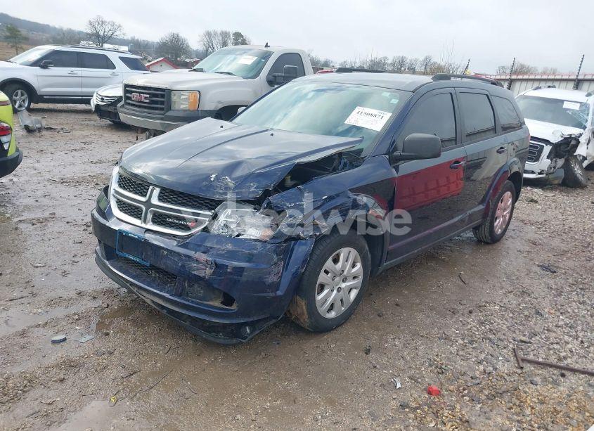 Photo 2 of 2017 Dodge Journey SE (VIN 3C4PDCAB6HT524496)