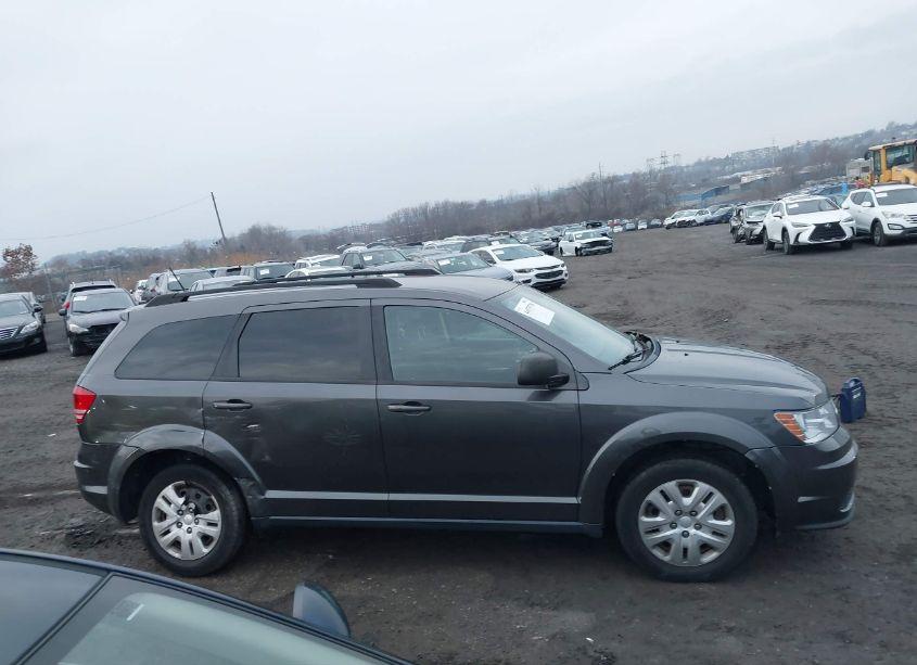 Photo 13 of 2017 Dodge Journey SE (VIN 3C4PDCAB6HT529598)