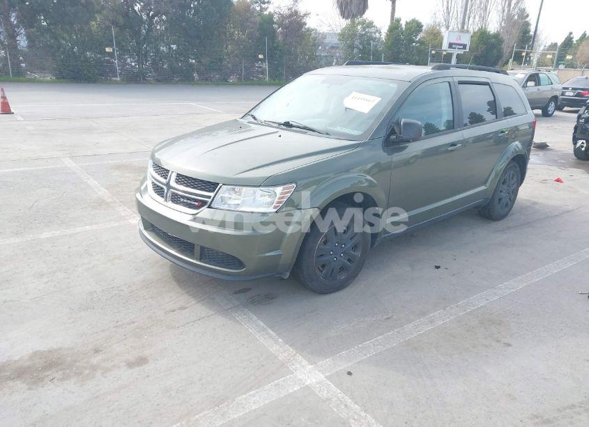 Photo 2 of 2017 Dodge Journey SE (VIN 3C4PDCAB6HT545185)