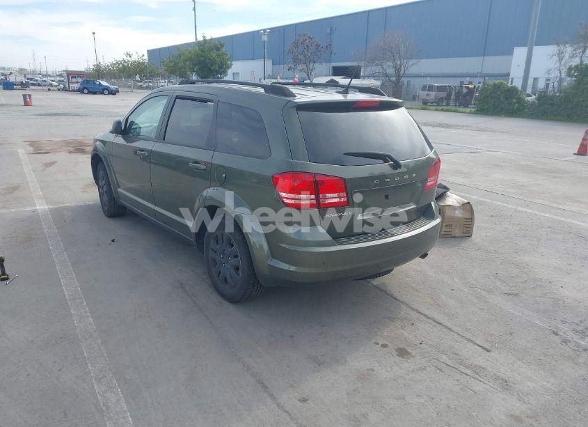 Photo 3 of 2017 Dodge Journey SE (VIN 3C4PDCAB6HT545185)