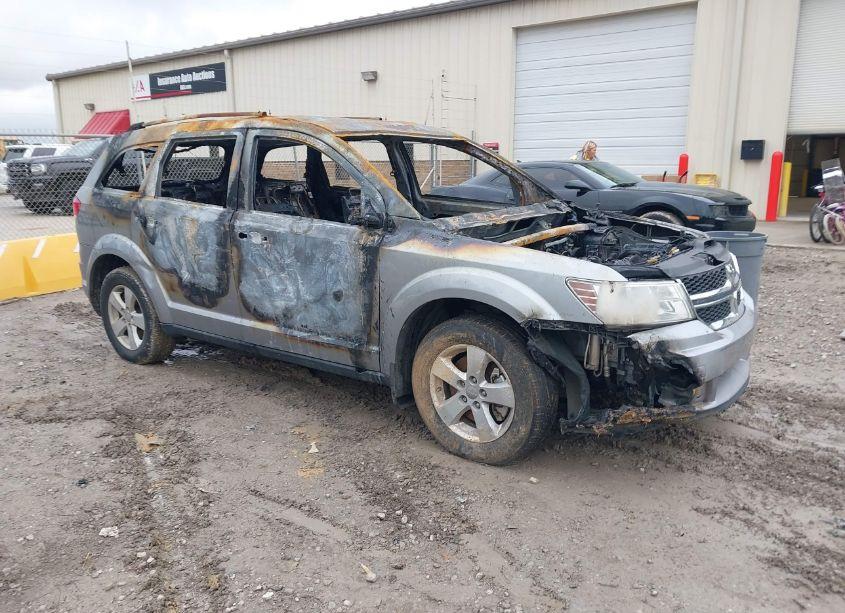 2017 Dodge Journey SE (VIN 3C4PDCAB6HT557207) main photo