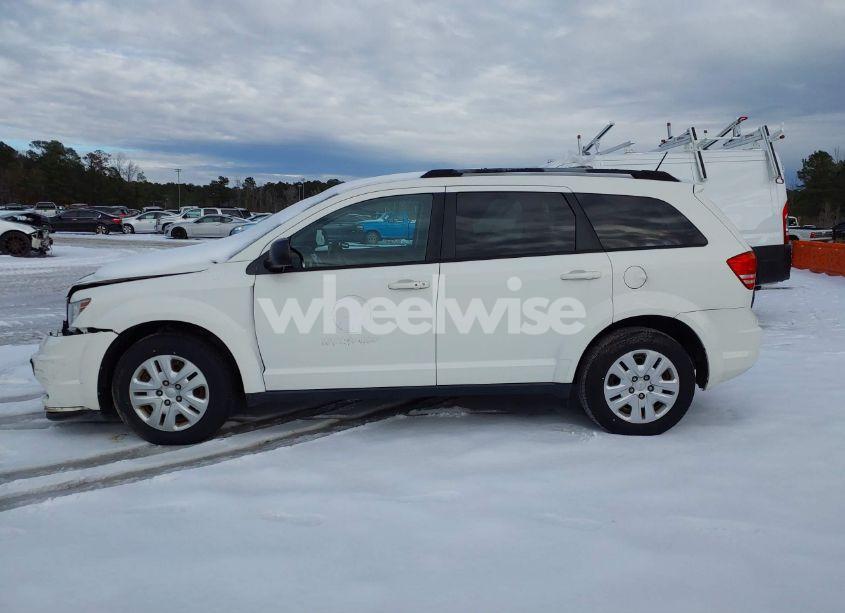 Photo 14 of 2017 Dodge Journey SE (VIN 3C4PDCAB6HT562875)