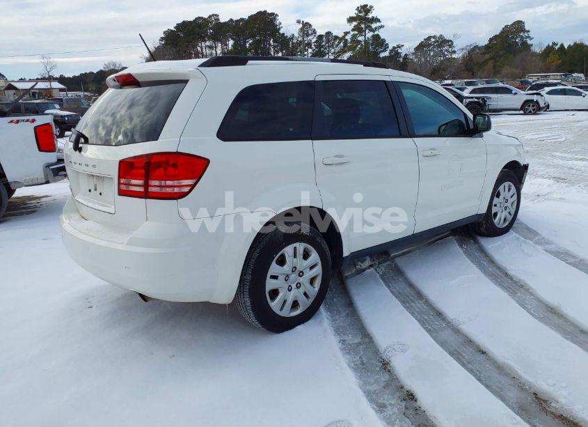 Photo 4 of 2017 Dodge Journey SE (VIN 3C4PDCAB6HT562875)