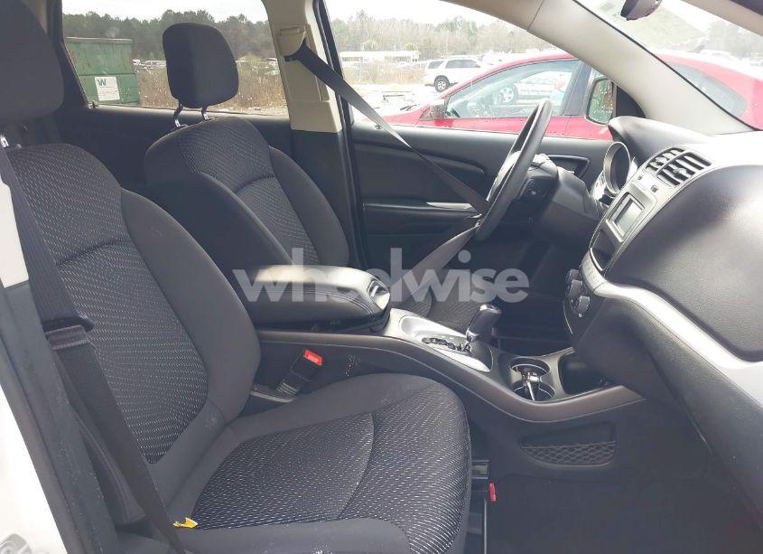 Photo 5 of 2017 Dodge Journey SE (VIN 3C4PDCAB6HT562875)