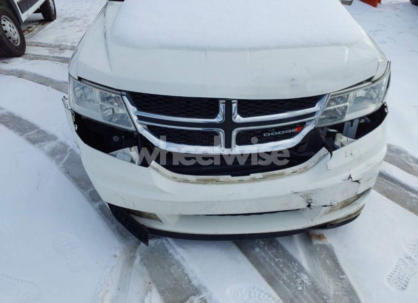 Photo 6 of 2017 Dodge Journey SE (VIN 3C4PDCAB6HT562875)