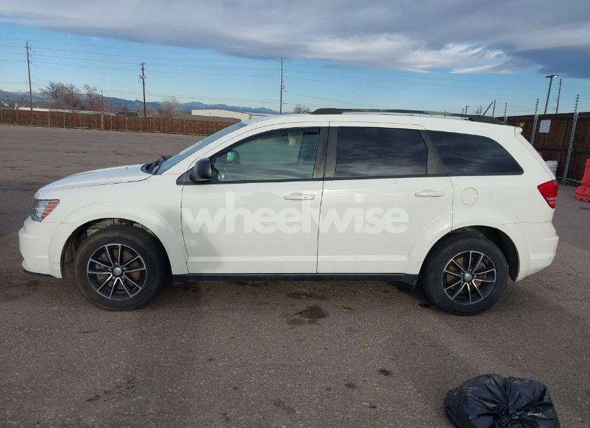 Photo 14 of 2017 Dodge Journey SE (VIN 3C4PDCAB6HT670624)