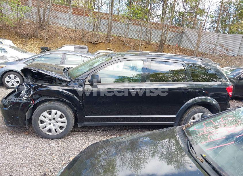 Photo 14 of 2017 Dodge Journey SE (VIN 3C4PDCAB6HT697631)