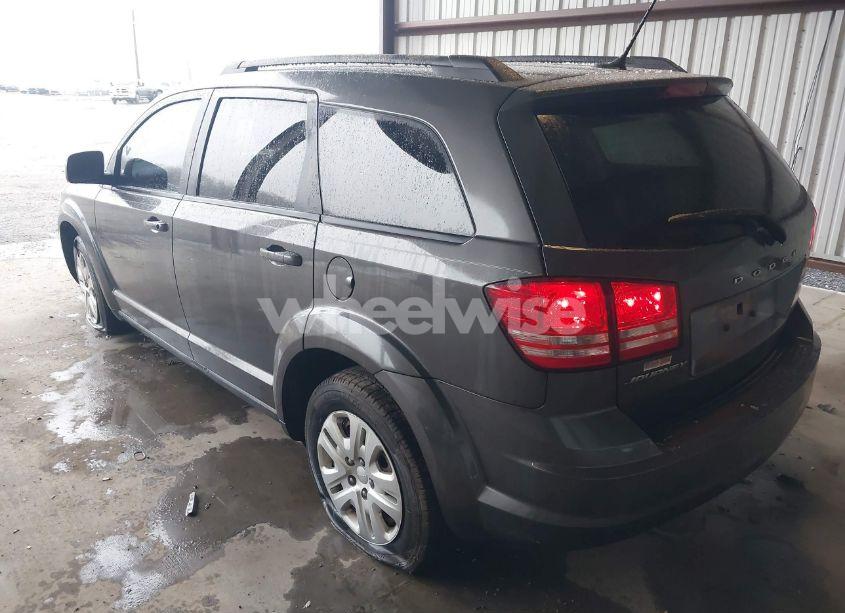 Photo 3 of 2017 Dodge Journey SE (VIN 3C4PDCAB6HT708434)