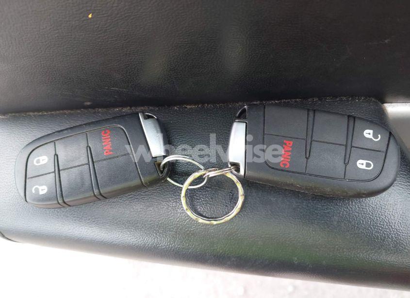 Photo 11 of 2018 Dodge Journey SE (VIN 3C4PDCAB6JT184451)