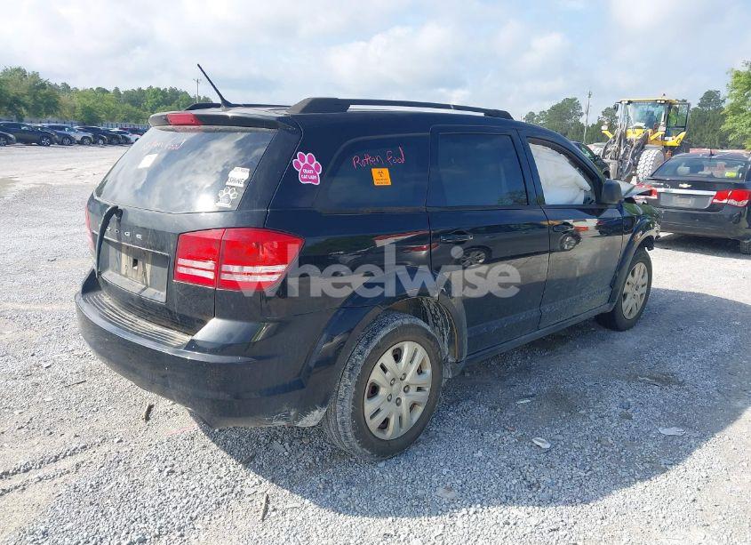 Photo 4 of 2018 Dodge Journey SE (VIN 3C4PDCAB6JT253686)
