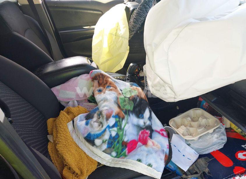 Photo 5 of 2018 Dodge Journey SE (VIN 3C4PDCAB6JT253686)