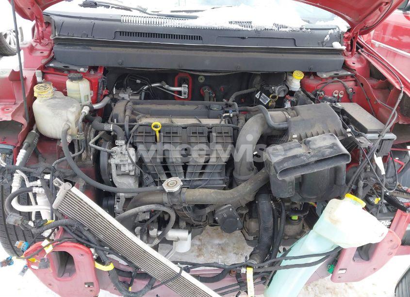 Photo 10 of 2018 Dodge Journey SE (VIN 3C4PDCAB6JT310002)