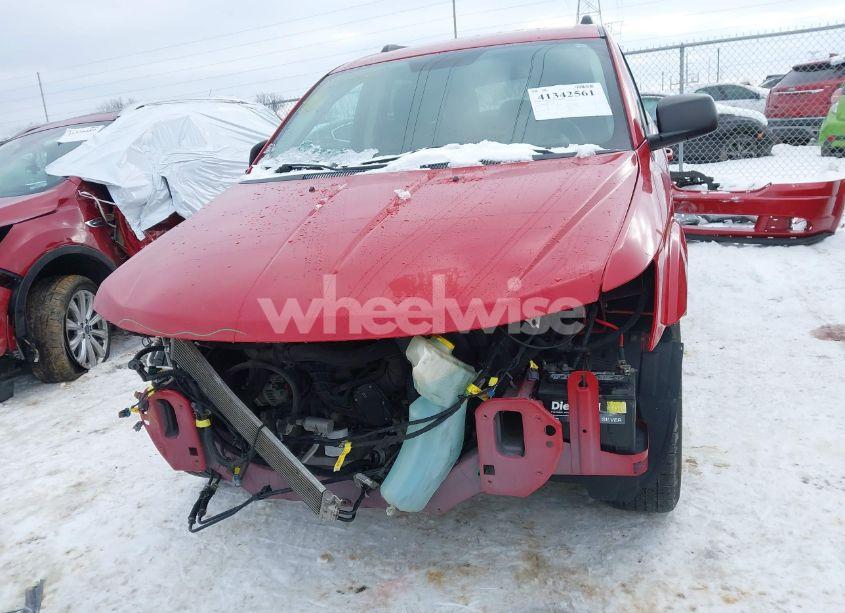 Photo 13 of 2018 Dodge Journey SE (VIN 3C4PDCAB6JT310002)