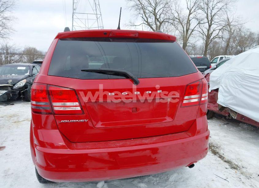 Photo 17 of 2018 Dodge Journey SE (VIN 3C4PDCAB6JT310002)