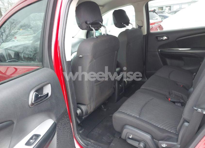 Photo 8 of 2018 Dodge Journey SE (VIN 3C4PDCAB6JT310002)