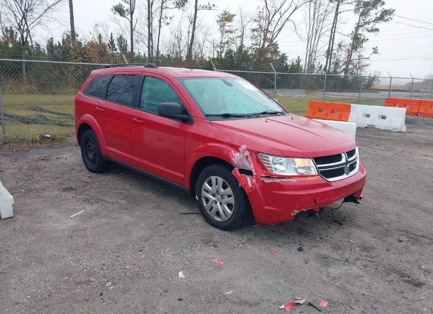 2018 Dodge Journey SE (VIN 3C4PDCAB6JT381720) main photo